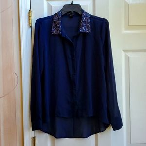 Sheer blouse with sequinces